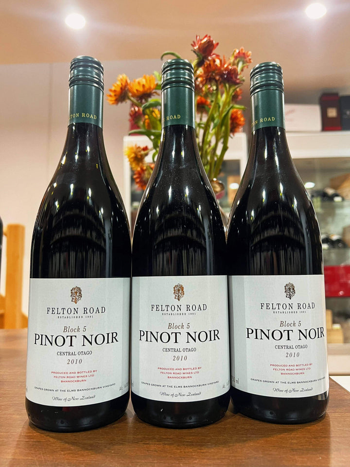 2010 Felton Road Block 5 Pinot Noir 750ml - Craft Republic Liquor